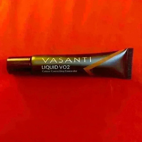 Vasanti Cosmetics Liquid VO2 - Picture 1 of 2